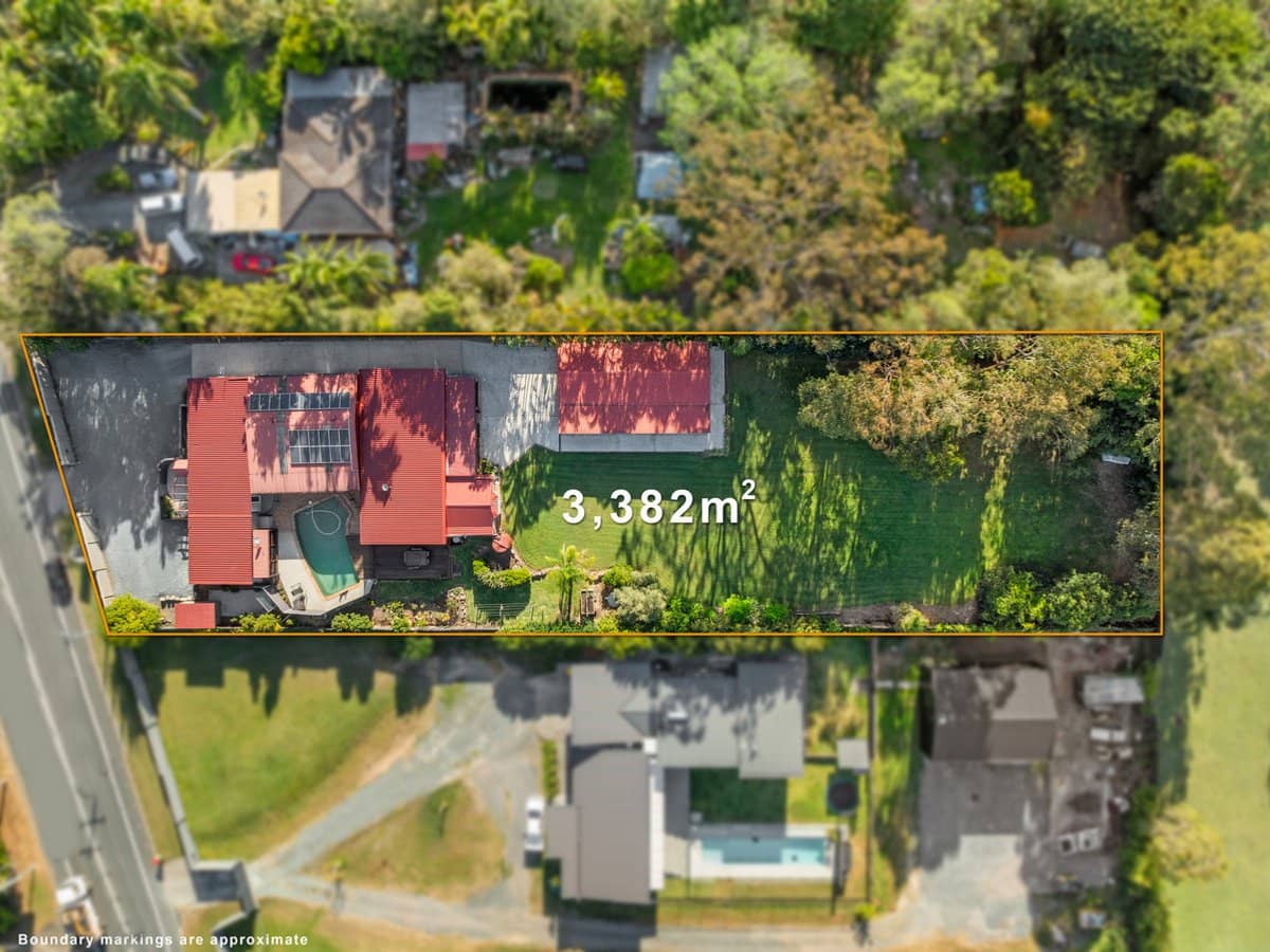 8 Duncan Road, CAPALABA - Thumbnail 1