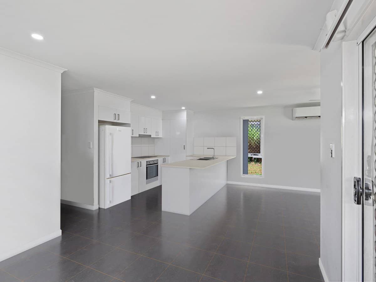 78 Swansea Circuit, REDLAND BAY - Thumbnail 4