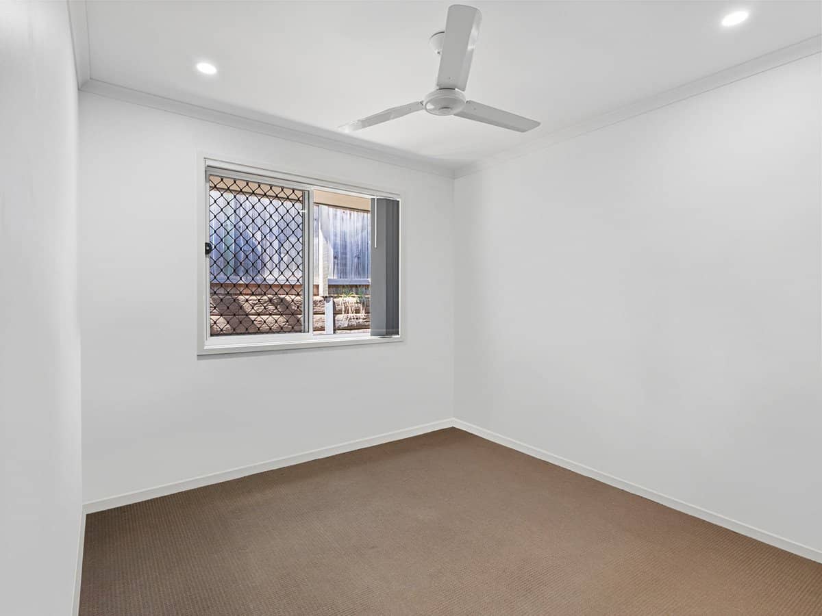 78 Swansea Circuit, REDLAND BAY - Thumbnail 11