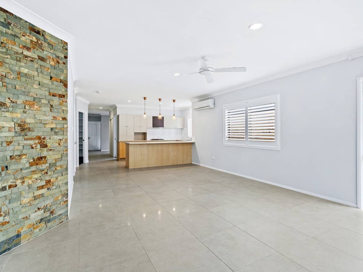 6 Vivacity Drive, UPPER COOMERA - Thumbnail 4