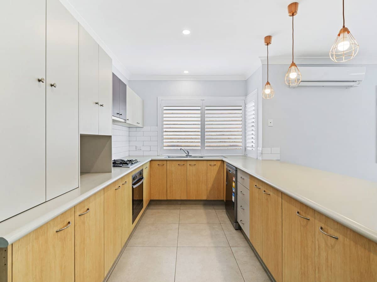 6 Vivacity Drive, UPPER COOMERA - Thumbnail 5