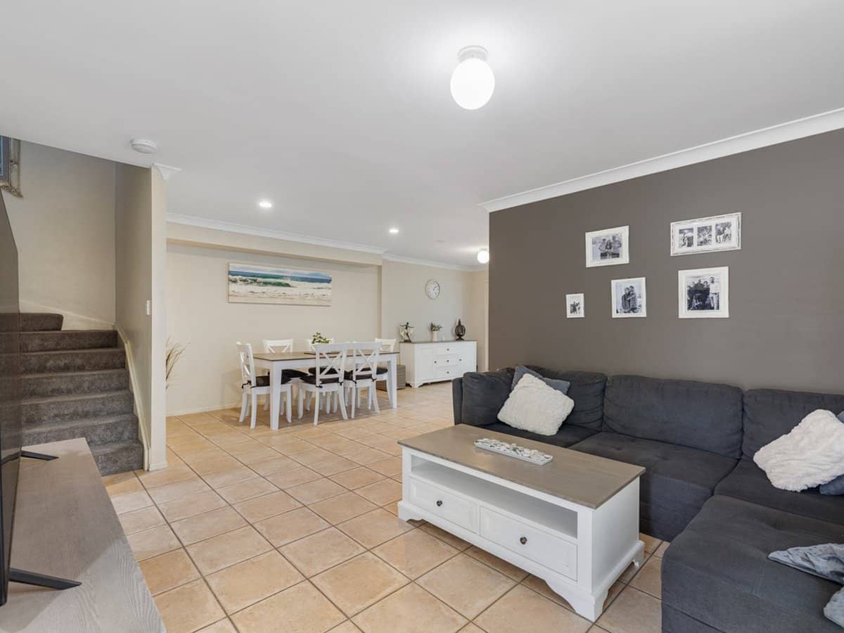 30 Federation Street, WYNNUM WEST - Thumbnail 5