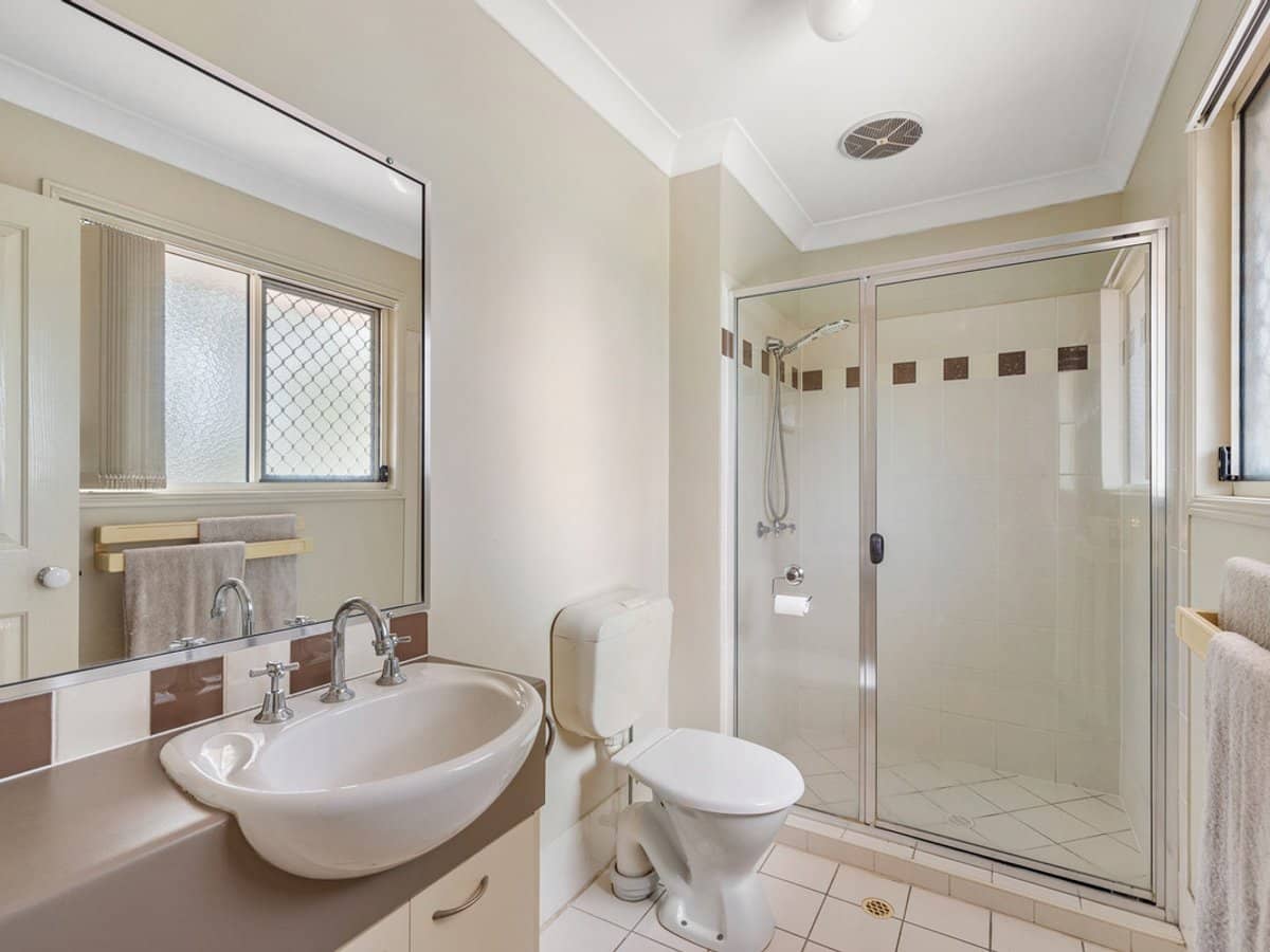 30 Federation Street, WYNNUM WEST - Thumbnail 8