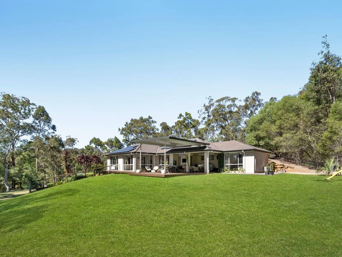 67 Nathanvale Drive, MOUNT NATHAN - Thumbnail 3