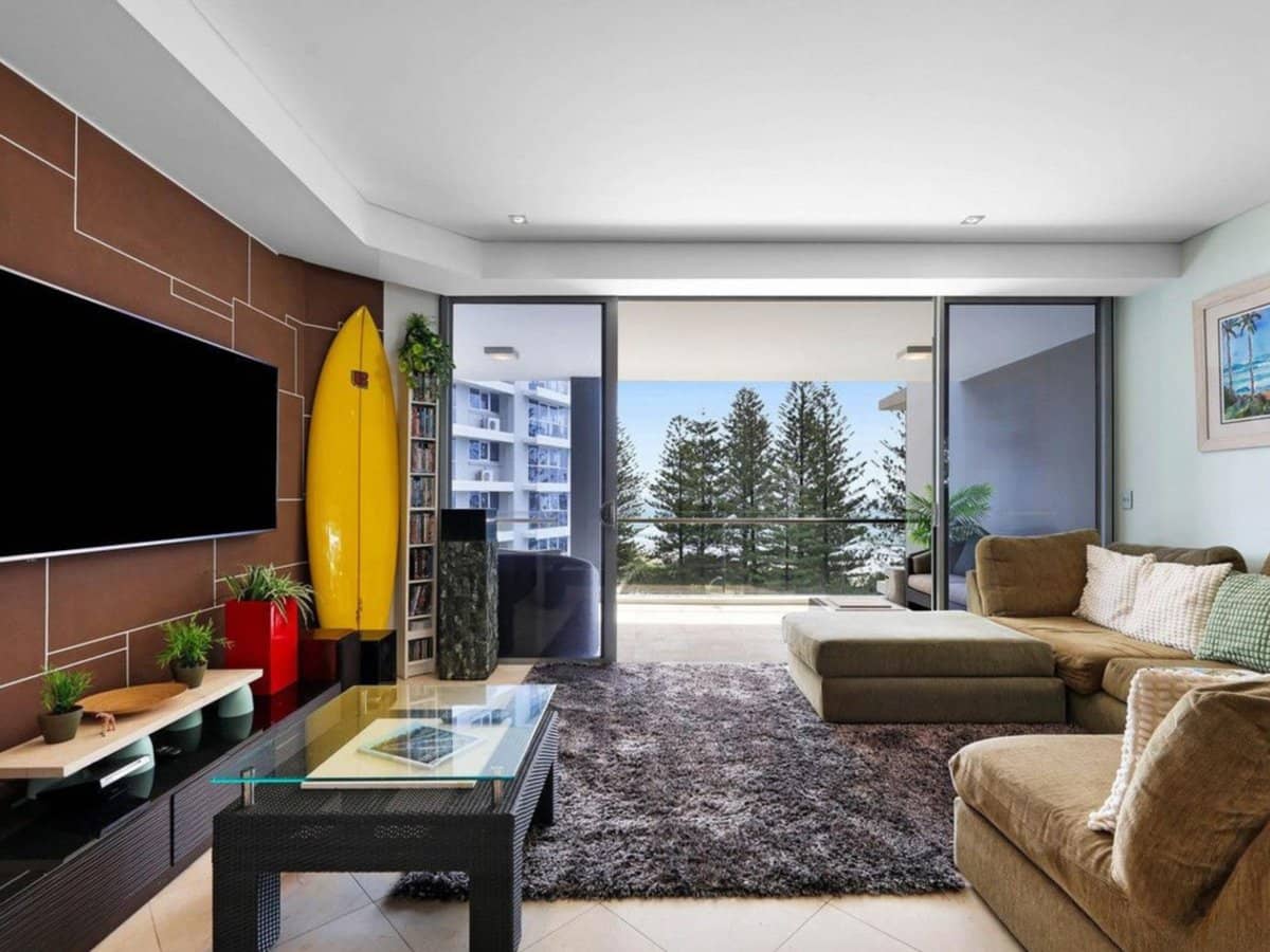 200 The Esplanade, BURLEIGH HEADS - Thumbnail 3