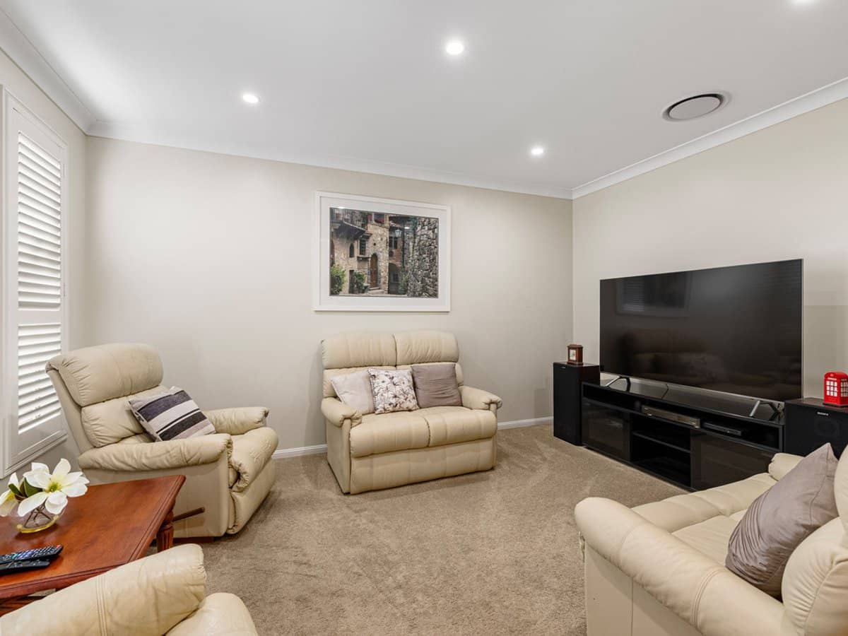 11 Lockitt Place, ORMISTON - Thumbnail 9