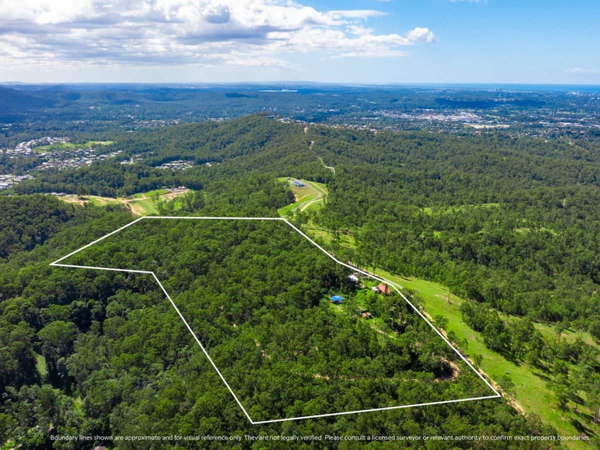 126 Evanita Drive, GILSTON - Thumbnail 1