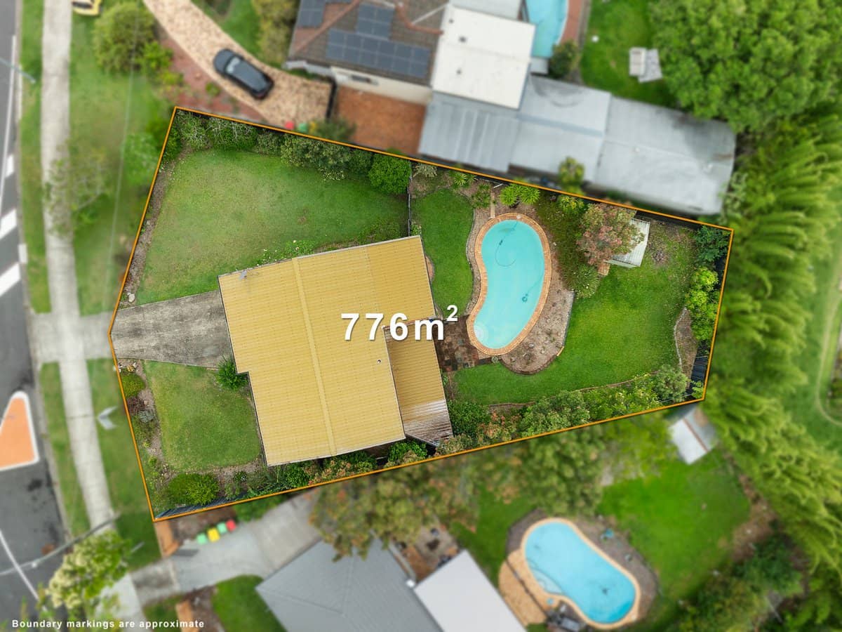 136 Panorama Drive, THORNLANDS - Thumbnail 3