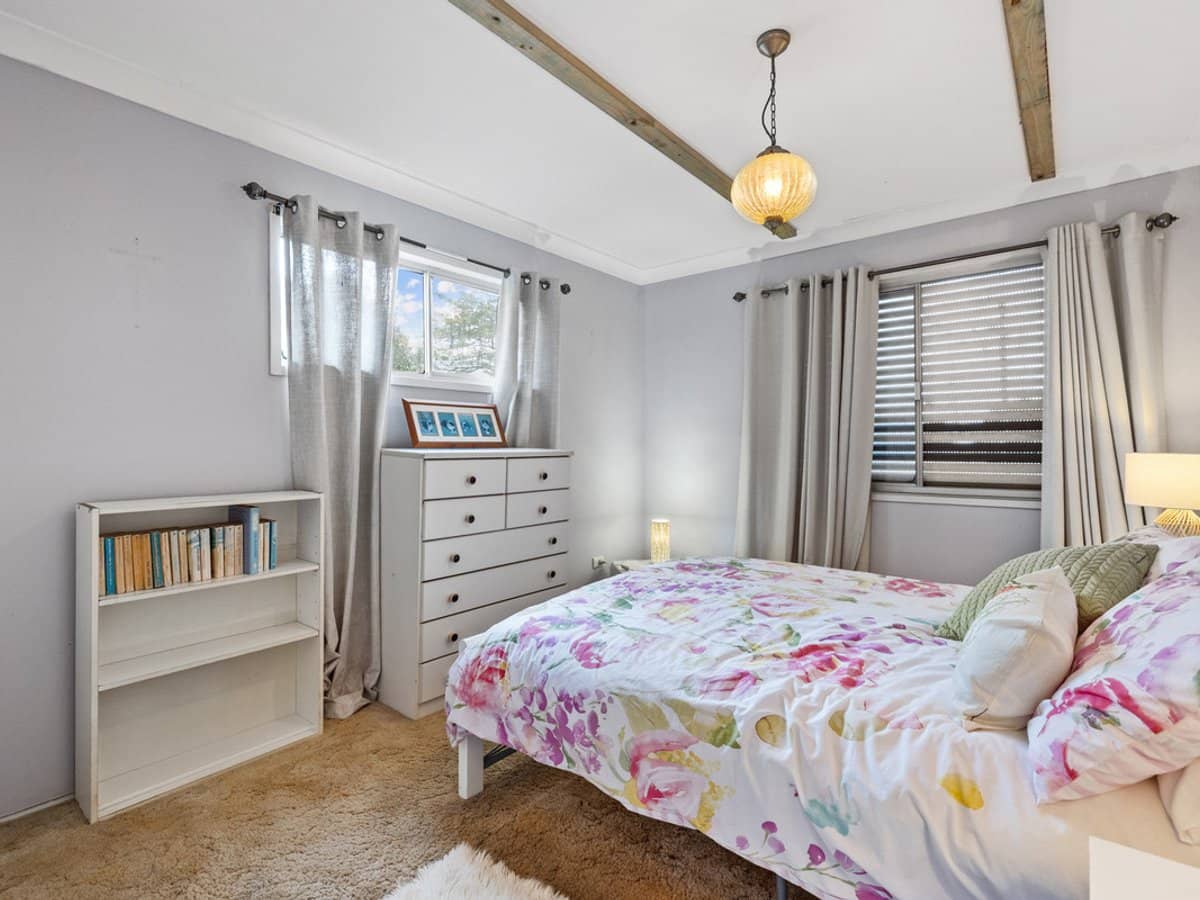 136 Panorama Drive, THORNLANDS - Thumbnail 8