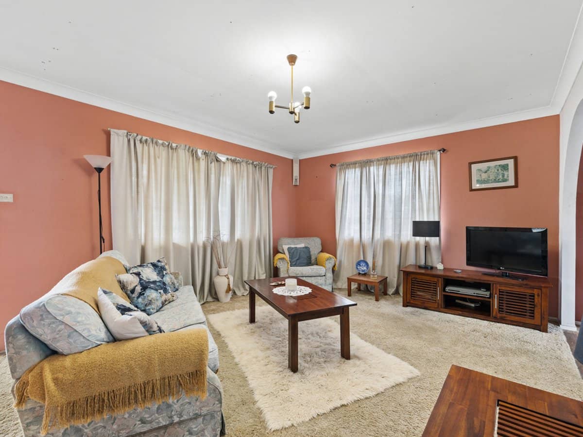 136 Panorama Drive, THORNLANDS - Thumbnail 9