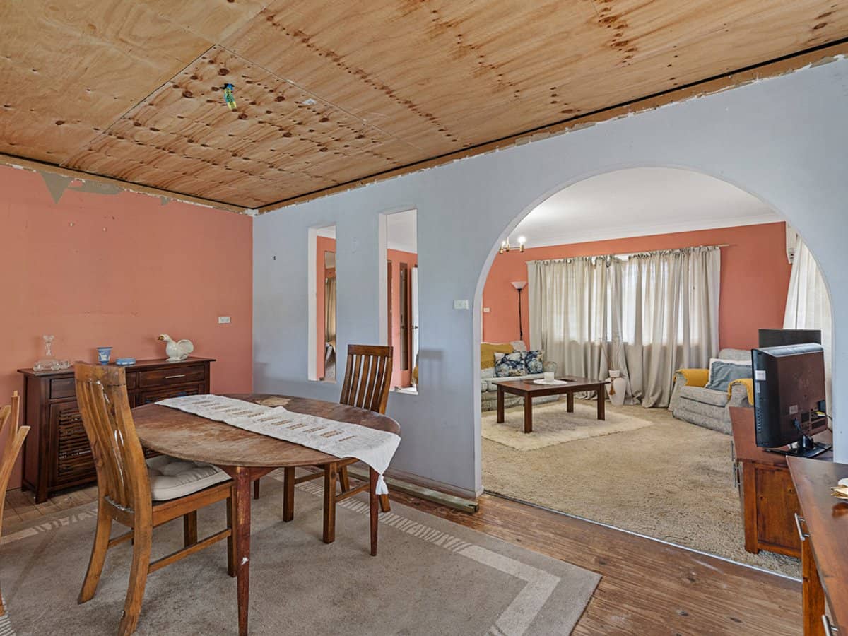 136 Panorama Drive, THORNLANDS - Thumbnail 12