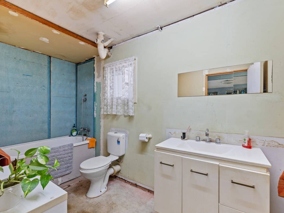 136 Panorama Drive, THORNLANDS - Thumbnail 14