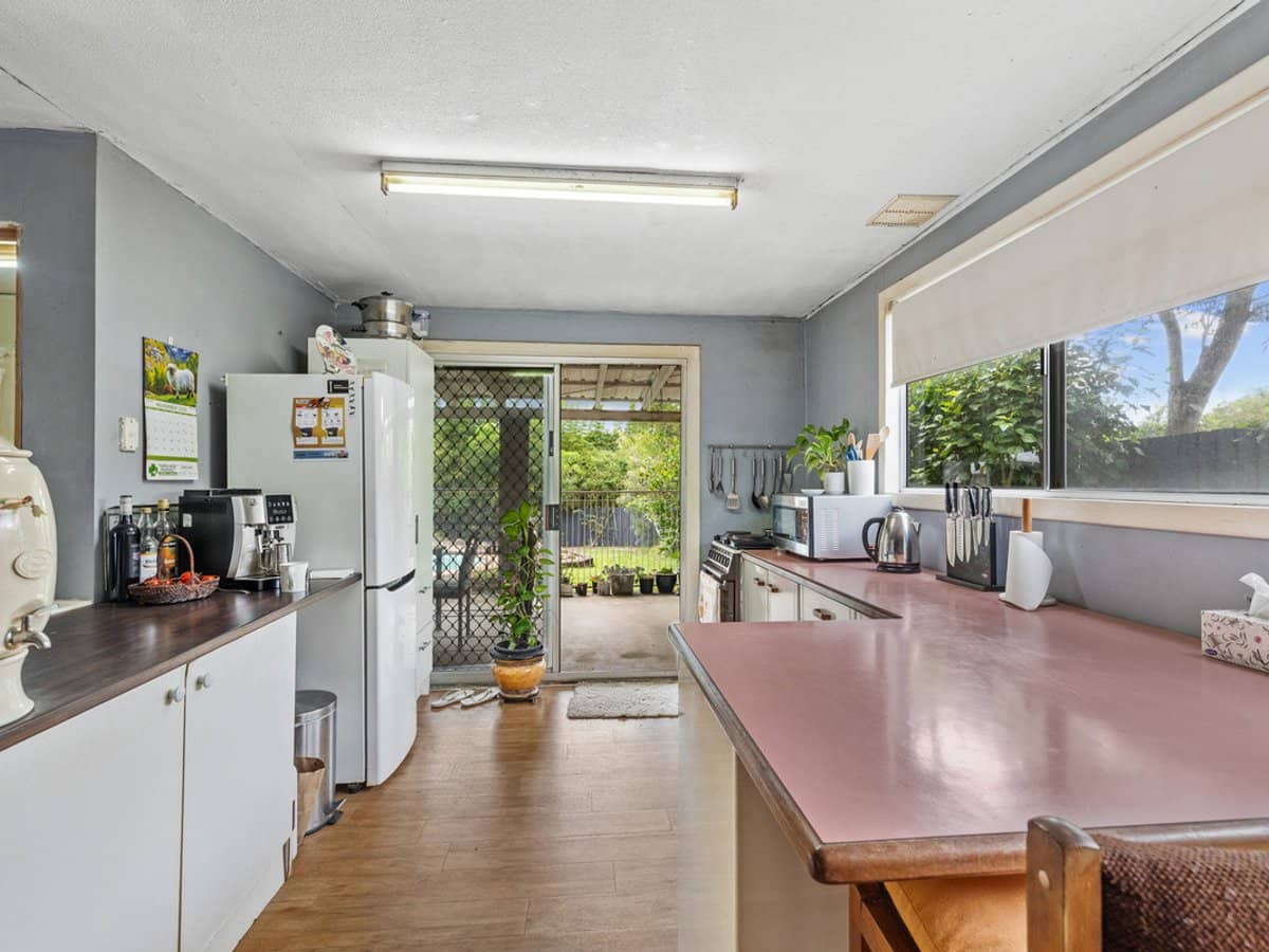 136 Panorama Drive, THORNLANDS - Thumbnail 15