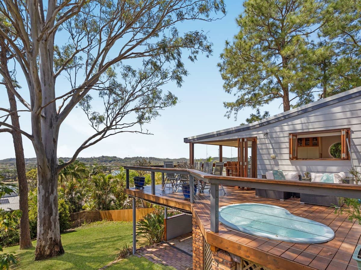 4 Bicton Court, ELANORA - Thumbnail 3