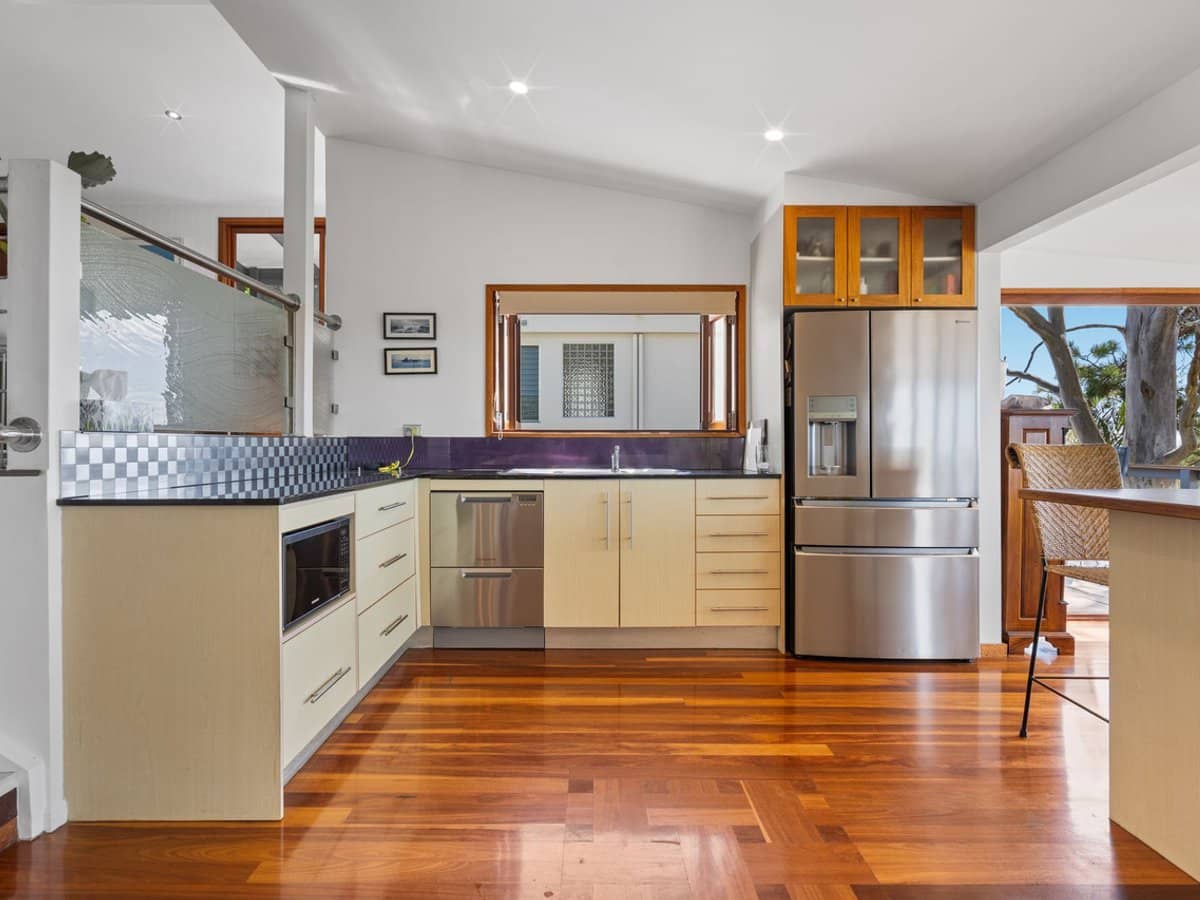 4 Bicton Court, ELANORA - Thumbnail 5