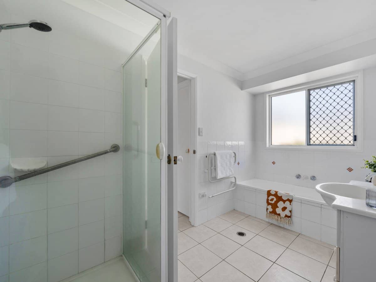 12 Jannie Court, LABRADOR - Thumbnail 8