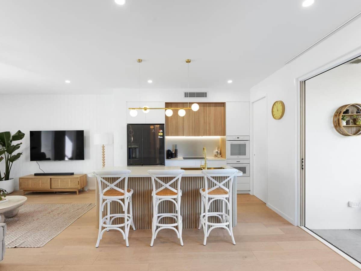 135 Golden Four Drive, BILINGA - Thumbnail 5