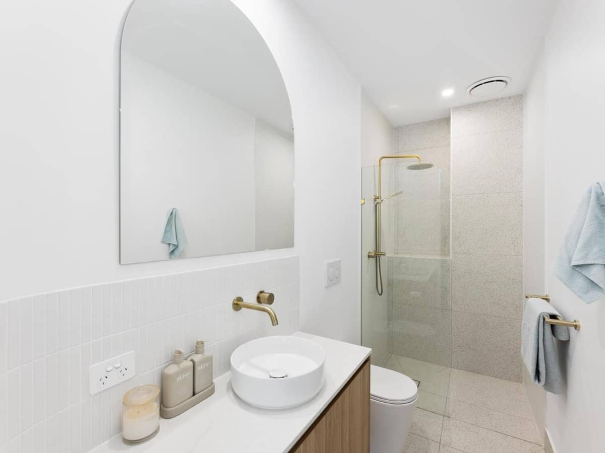 135 Golden Four Drive, BILINGA - Thumbnail 19