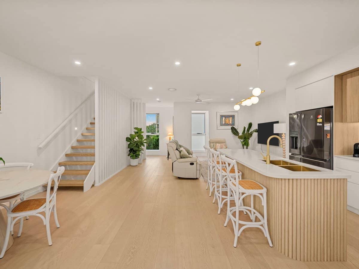 135 Golden Four Drive, BILINGA - Thumbnail 7