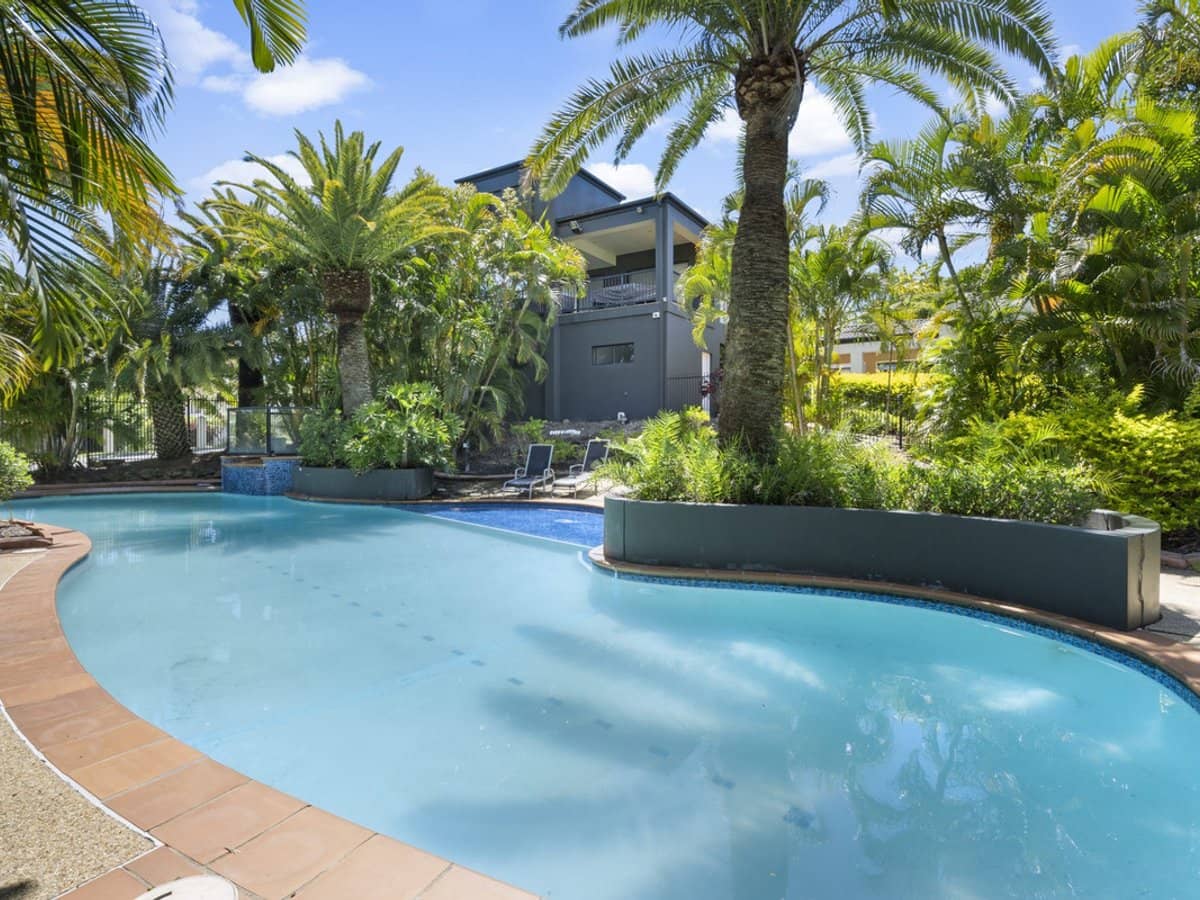 2 Gentian Drive, ARUNDEL - Thumbnail 2