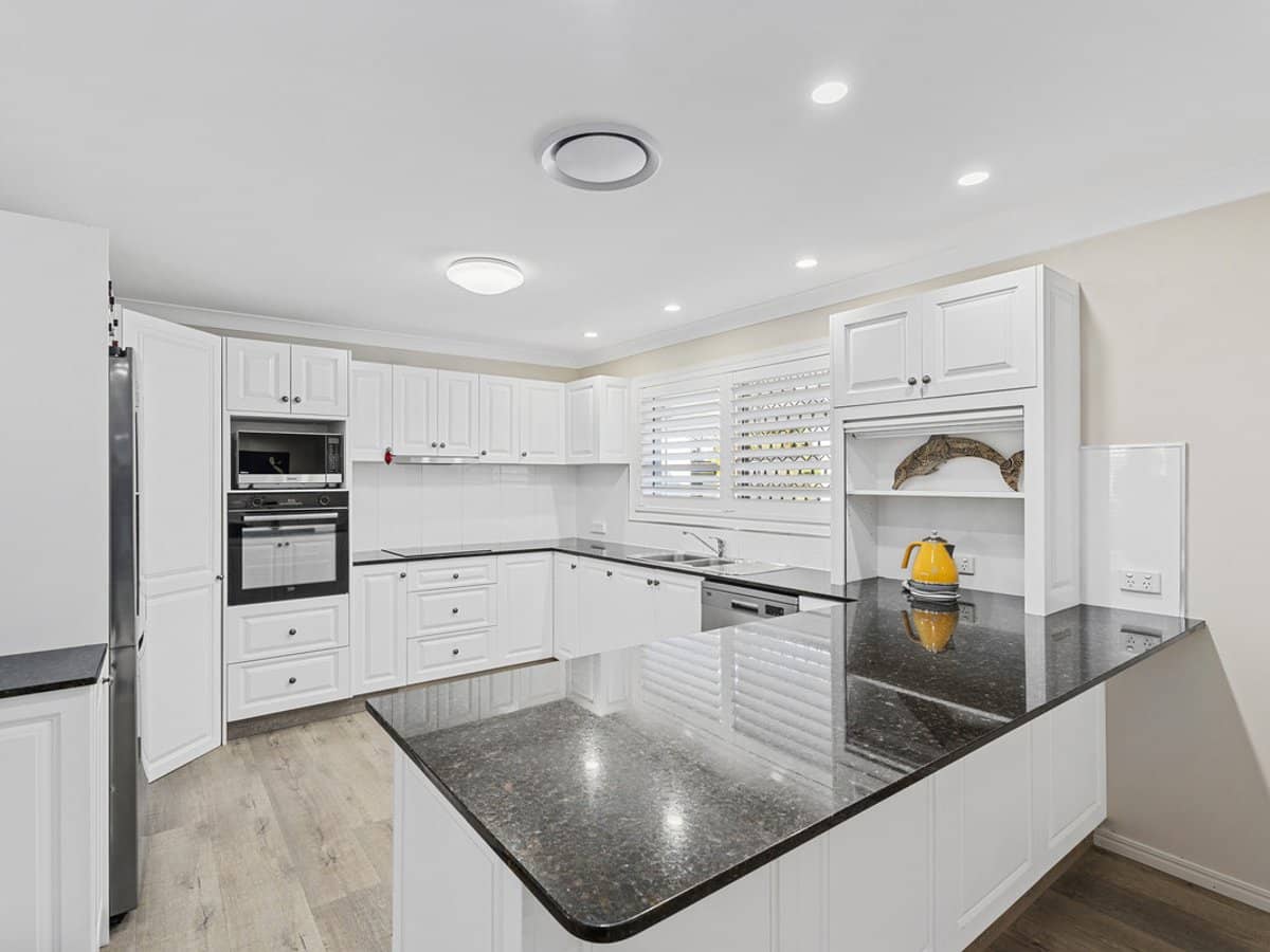 12 Ruth Terrace, OXENFORD - Thumbnail 9