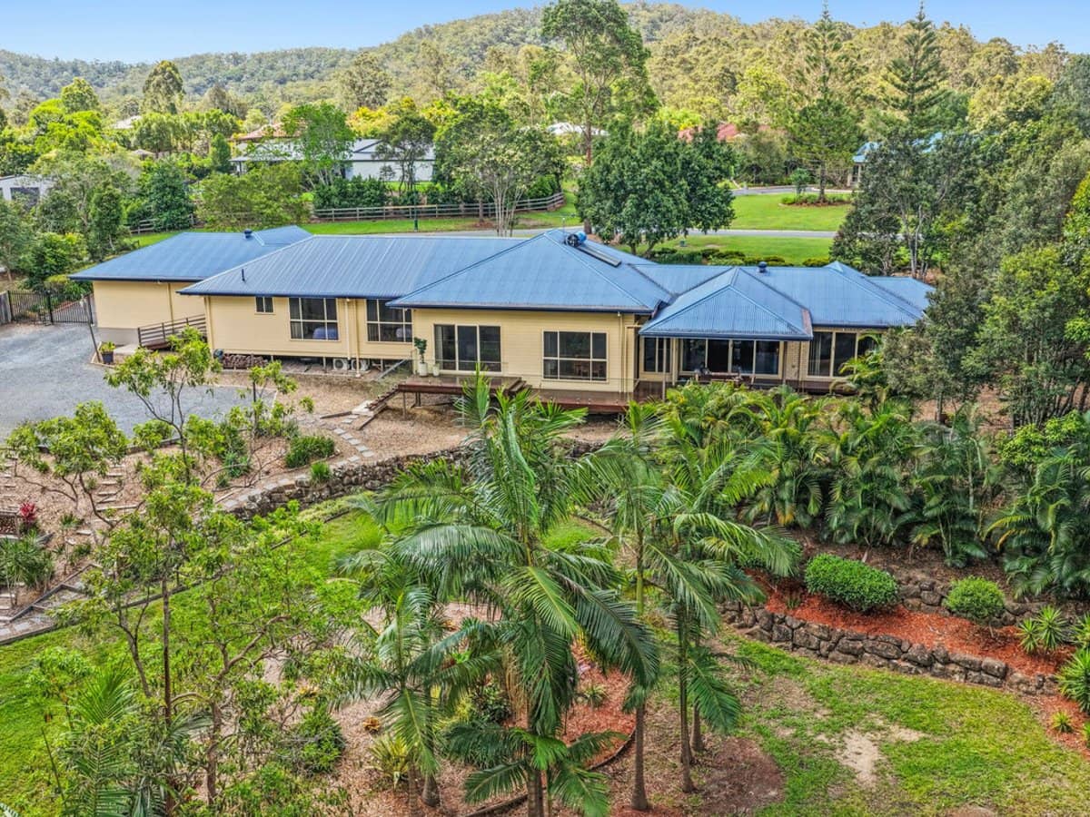 33 Lawnhill Drive, NERANG - Thumbnail 4