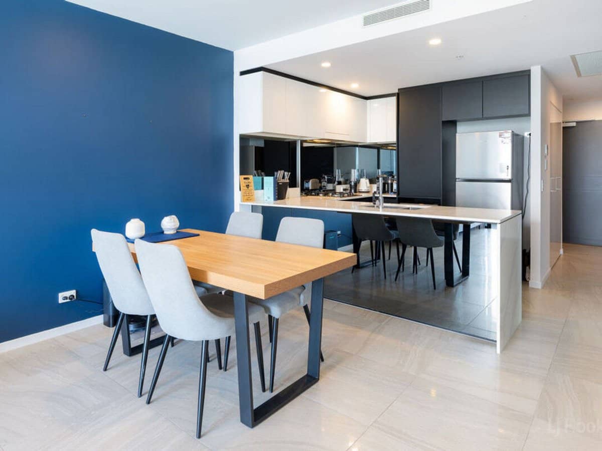 5 Harbour Side Court, BIGGERA WATERS - Thumbnail 7