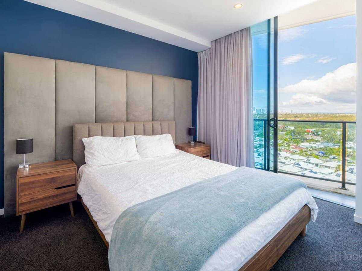 5 Harbour Side Court, BIGGERA WATERS - Thumbnail 12