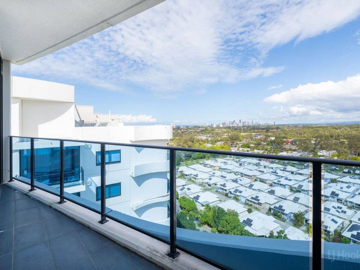 5 Harbour Side Court, BIGGERA WATERS - Thumbnail 17