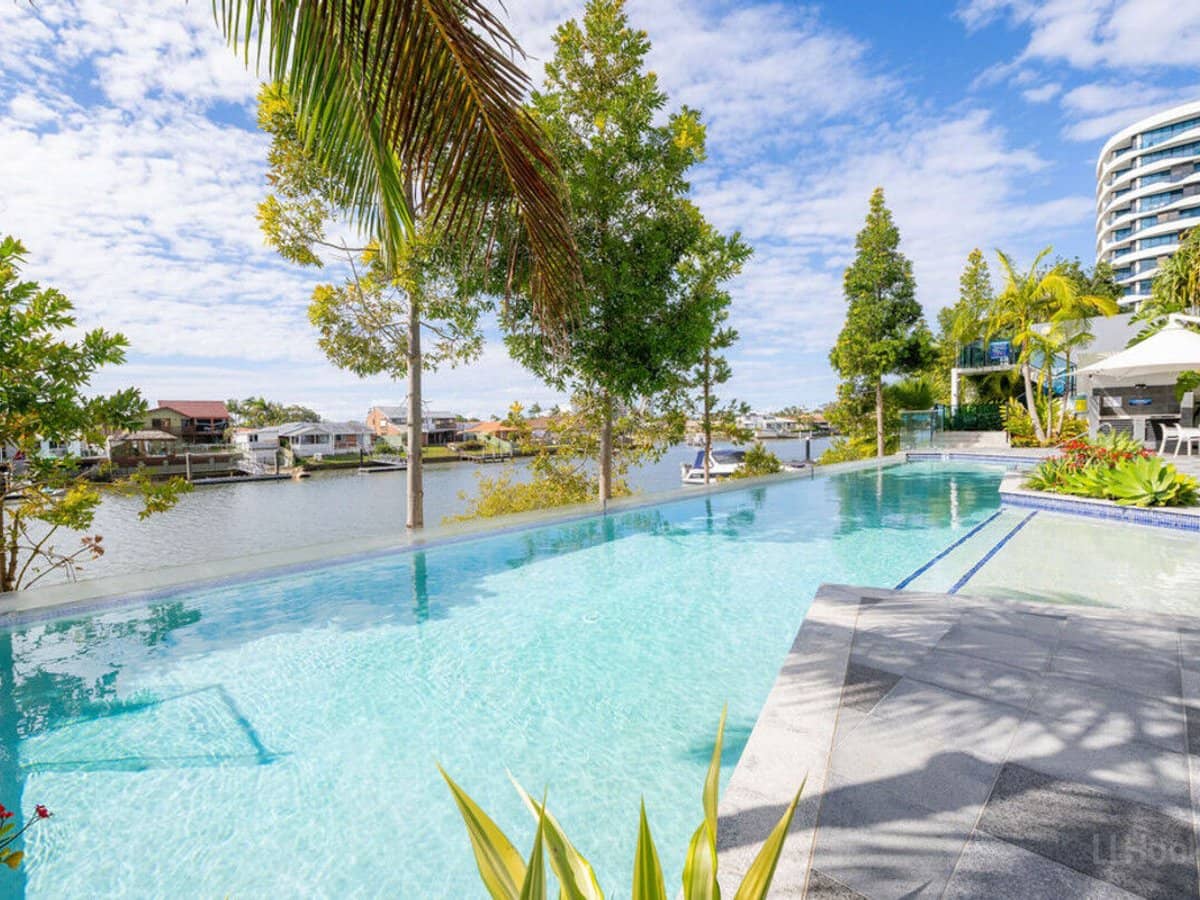 5 Harbour Side Court, BIGGERA WATERS - Thumbnail 21