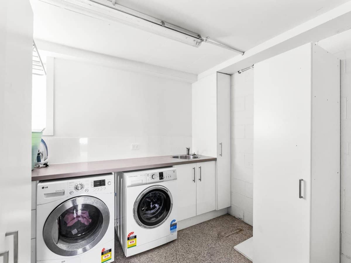 738 Pacific Parade, CURRUMBIN - Thumbnail 20