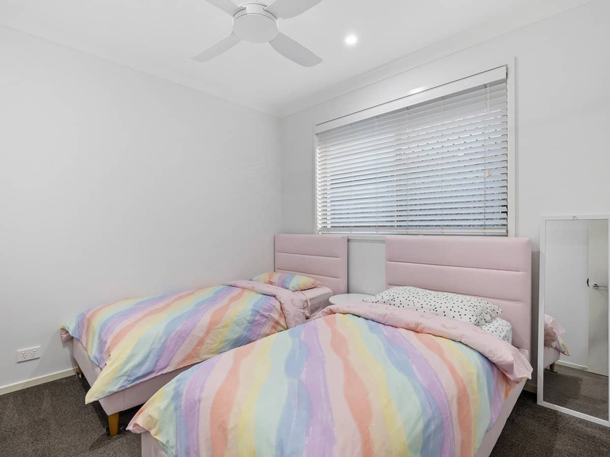 59 Brindabella Circuit, THORNLANDS - Thumbnail 20