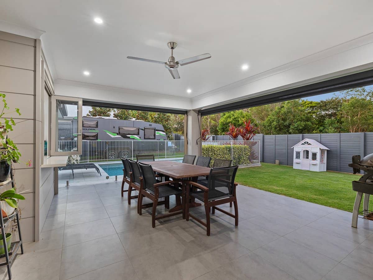 59 Brindabella Circuit, THORNLANDS - Thumbnail 23