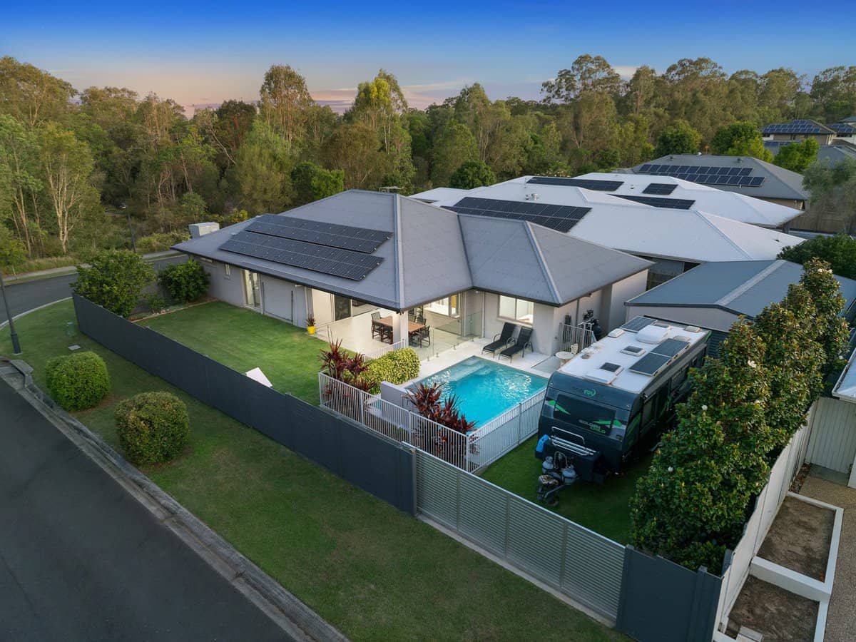 59 Brindabella Circuit, THORNLANDS - Thumbnail 25