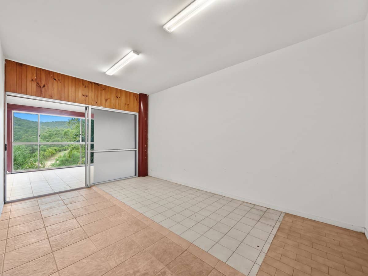 139 Clagiraba Road, CLAGIRABA - Thumbnail 14