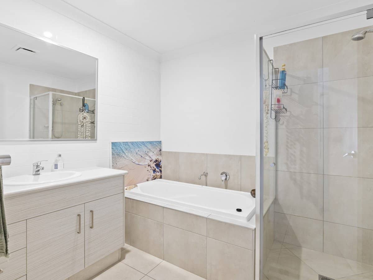 89 Mercy Circuit, PARK RIDGE - Thumbnail 10