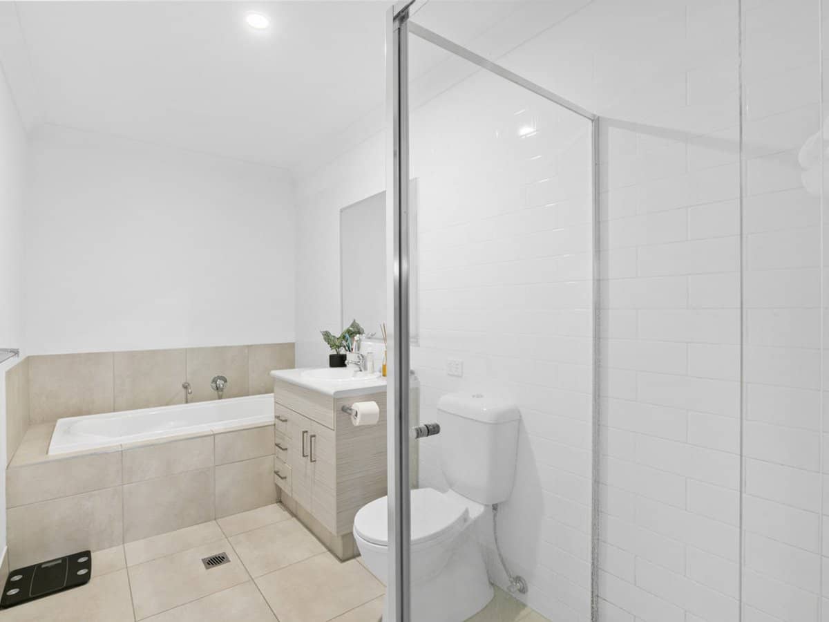 89 Mercy Circuit, PARK RIDGE - Thumbnail 11