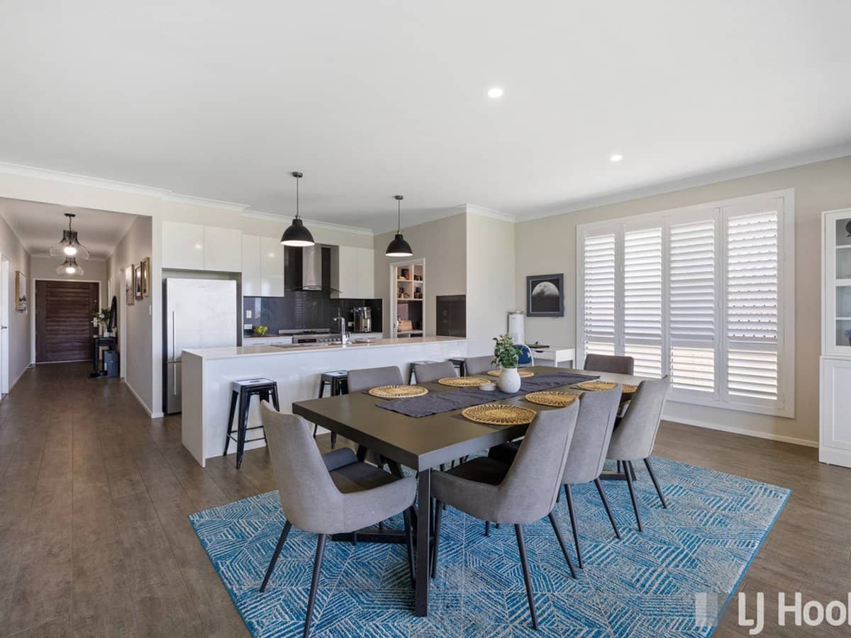 69 Capella Drive, REDLAND BAY - Thumbnail 4