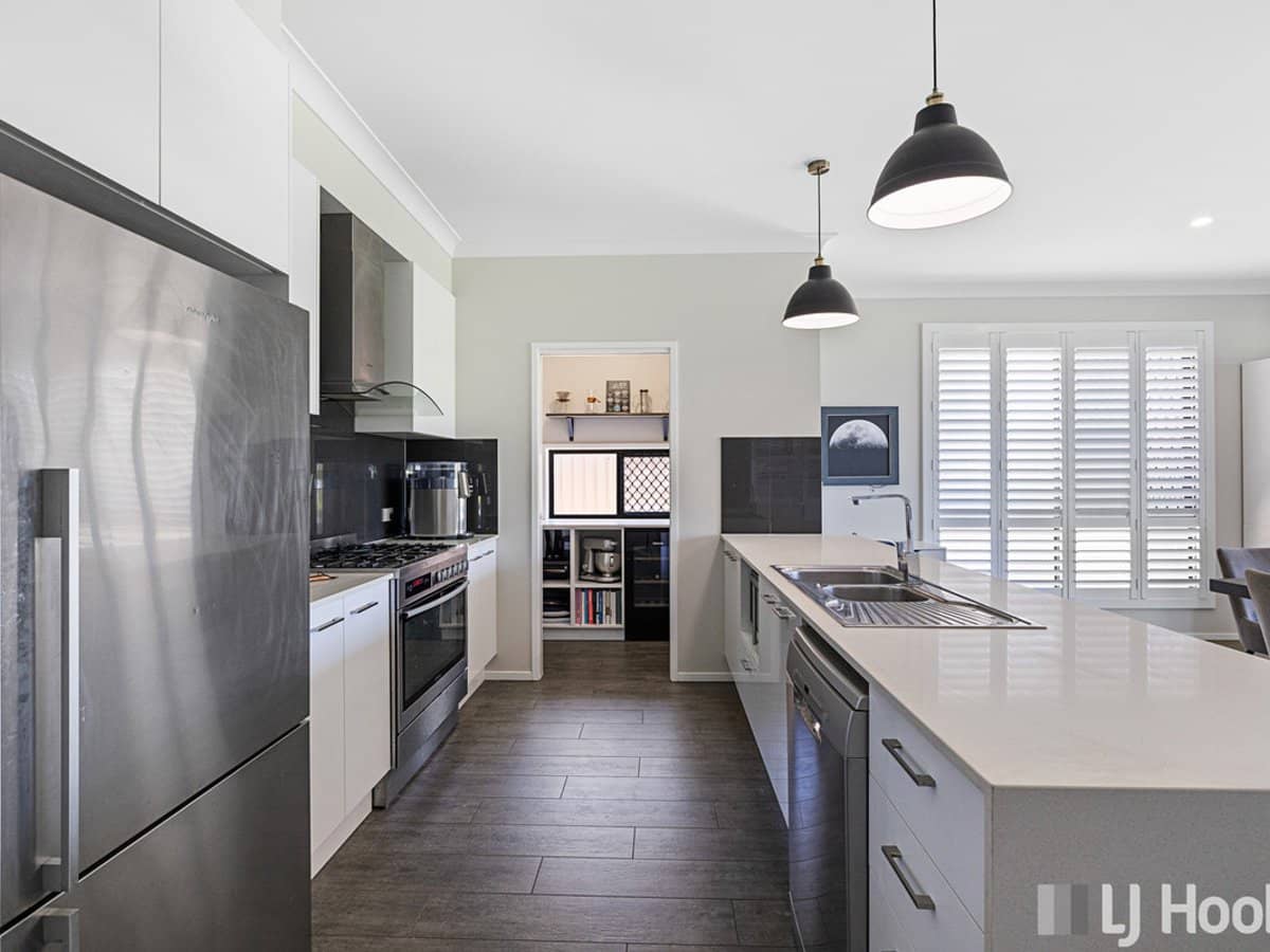 69 Capella Drive, REDLAND BAY - Thumbnail 6