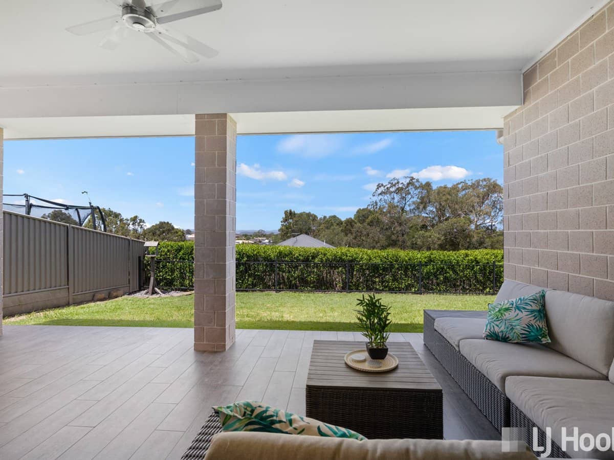 69 Capella Drive, REDLAND BAY - Thumbnail 10