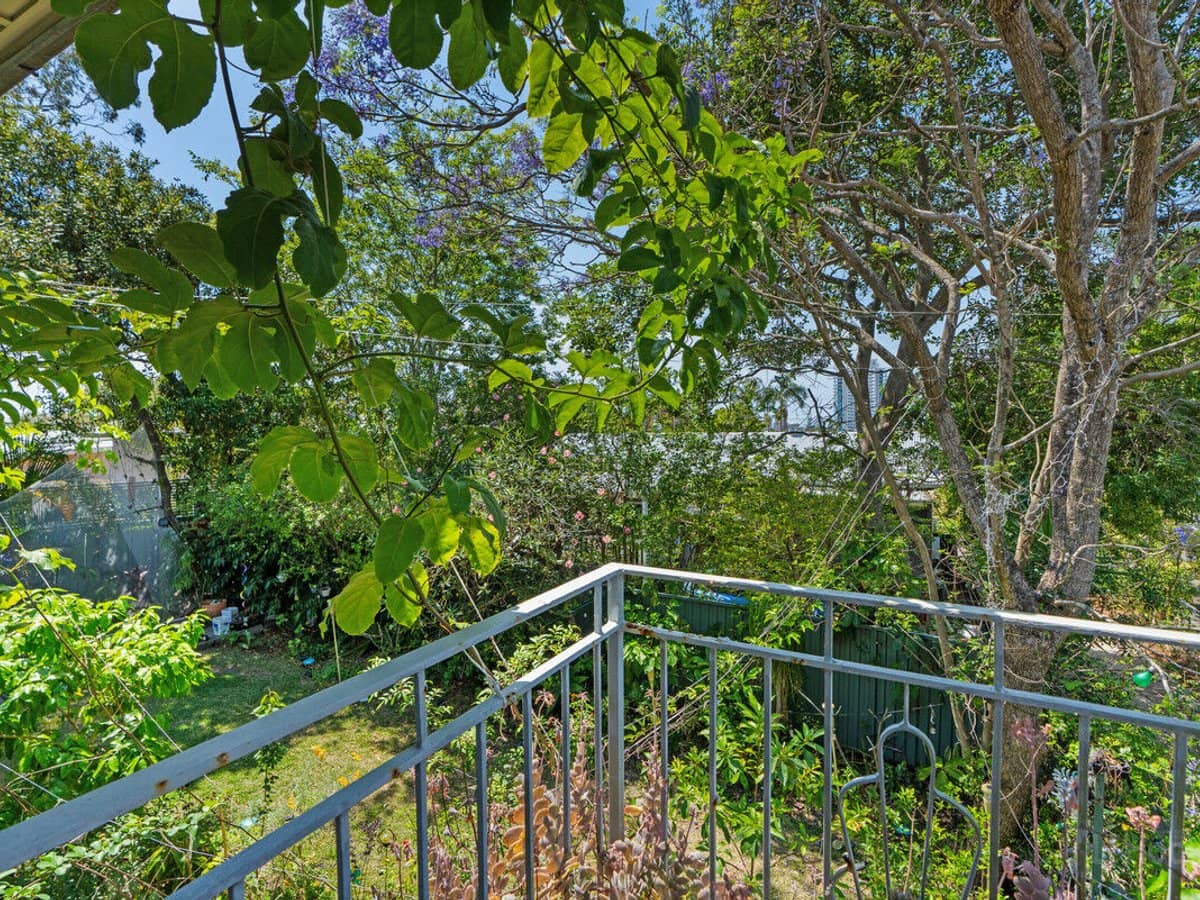 30A Harris Street, LABRADOR - Thumbnail 13