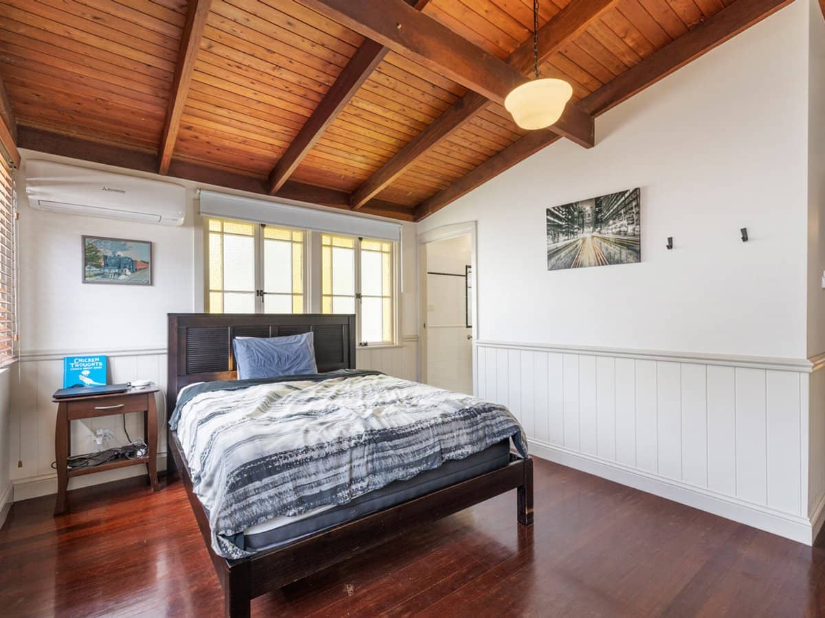 142 Main Street, REDLAND BAY - Thumbnail 9