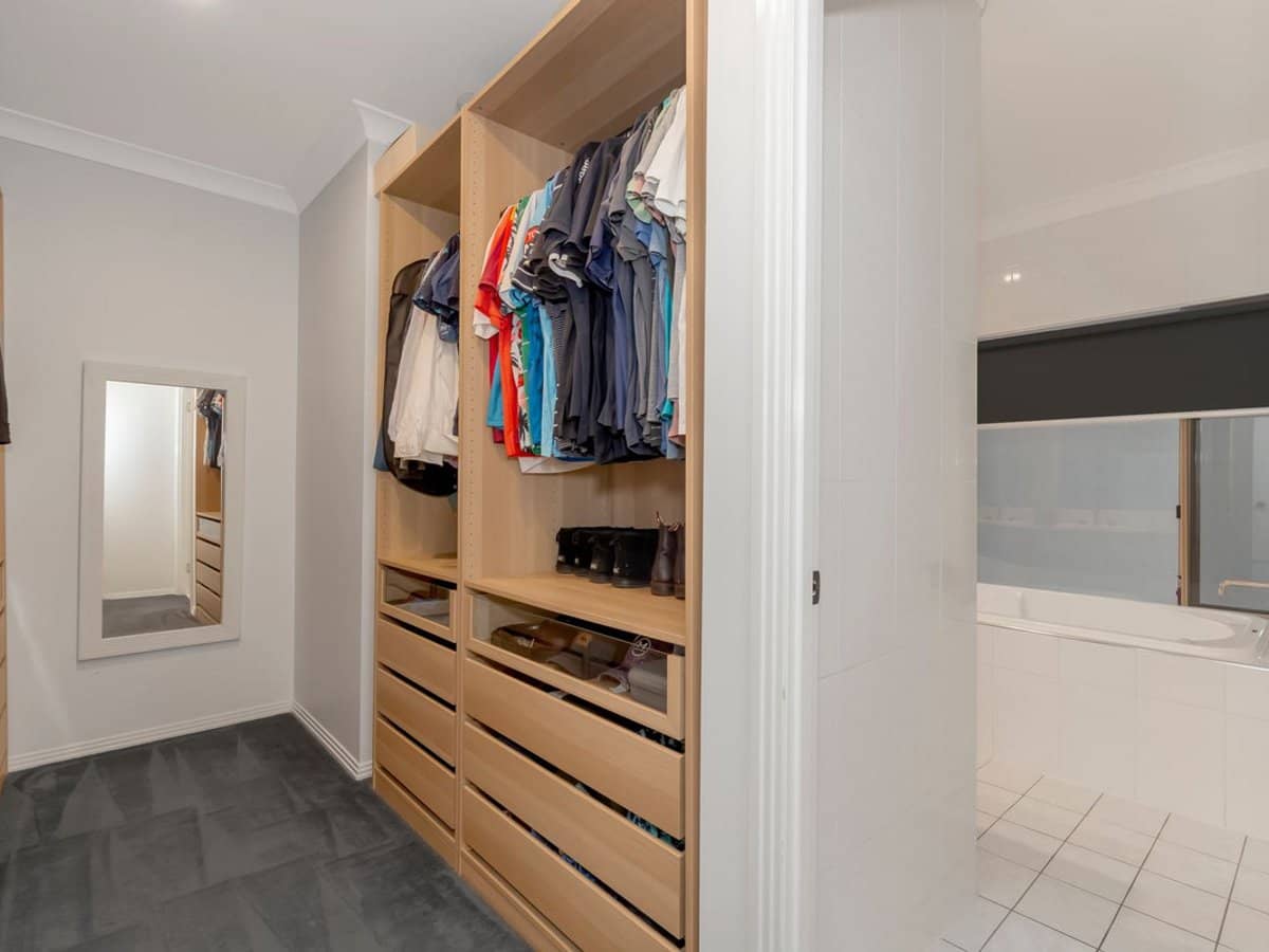 32 Palmcrest Drive, CARRARA - Thumbnail 7