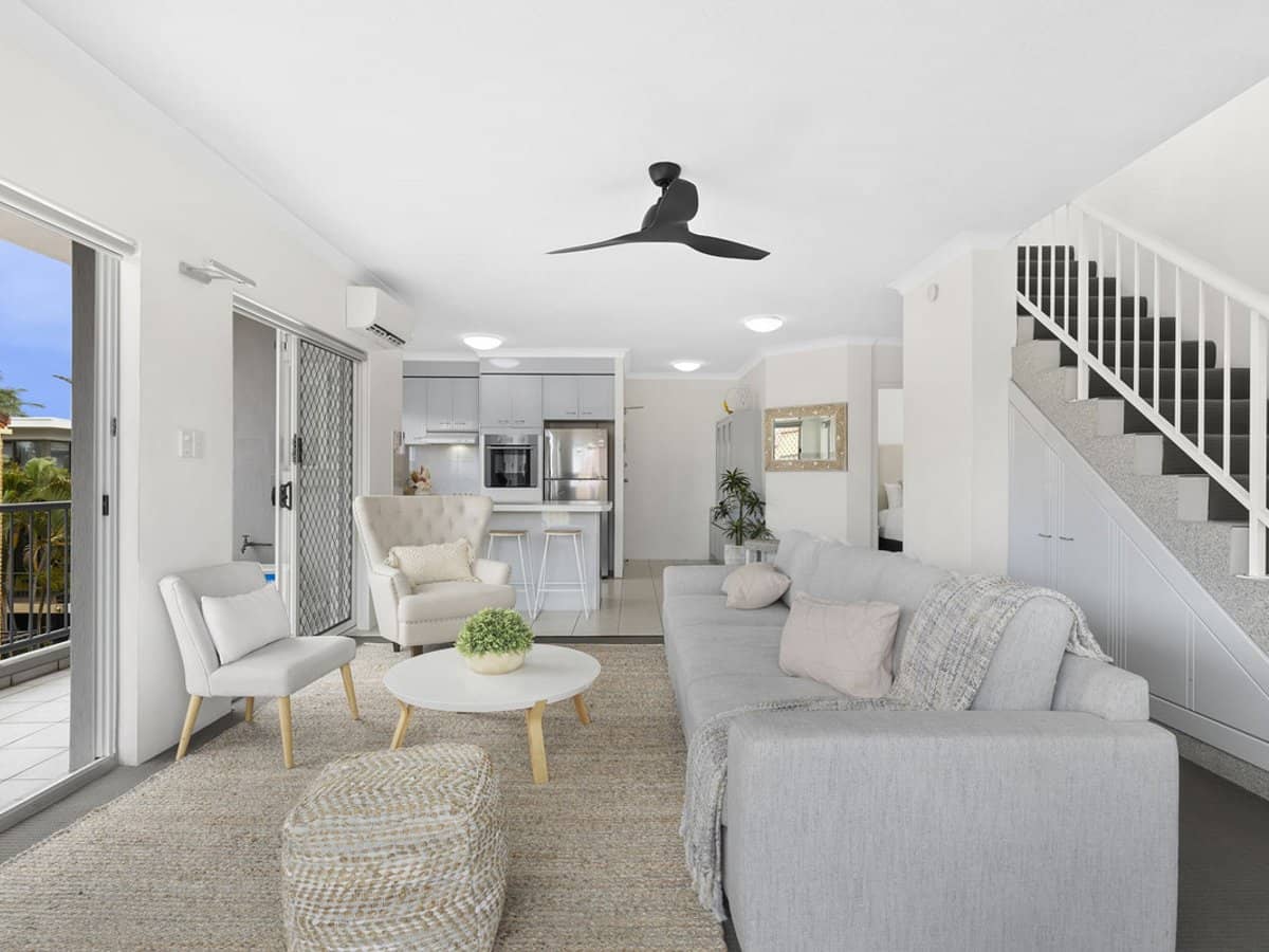 496 Marine Parade, BIGGERA WATERS - Thumbnail 4