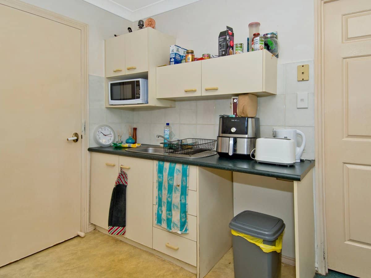 8 Page Street, BETHANIA - Thumbnail 4