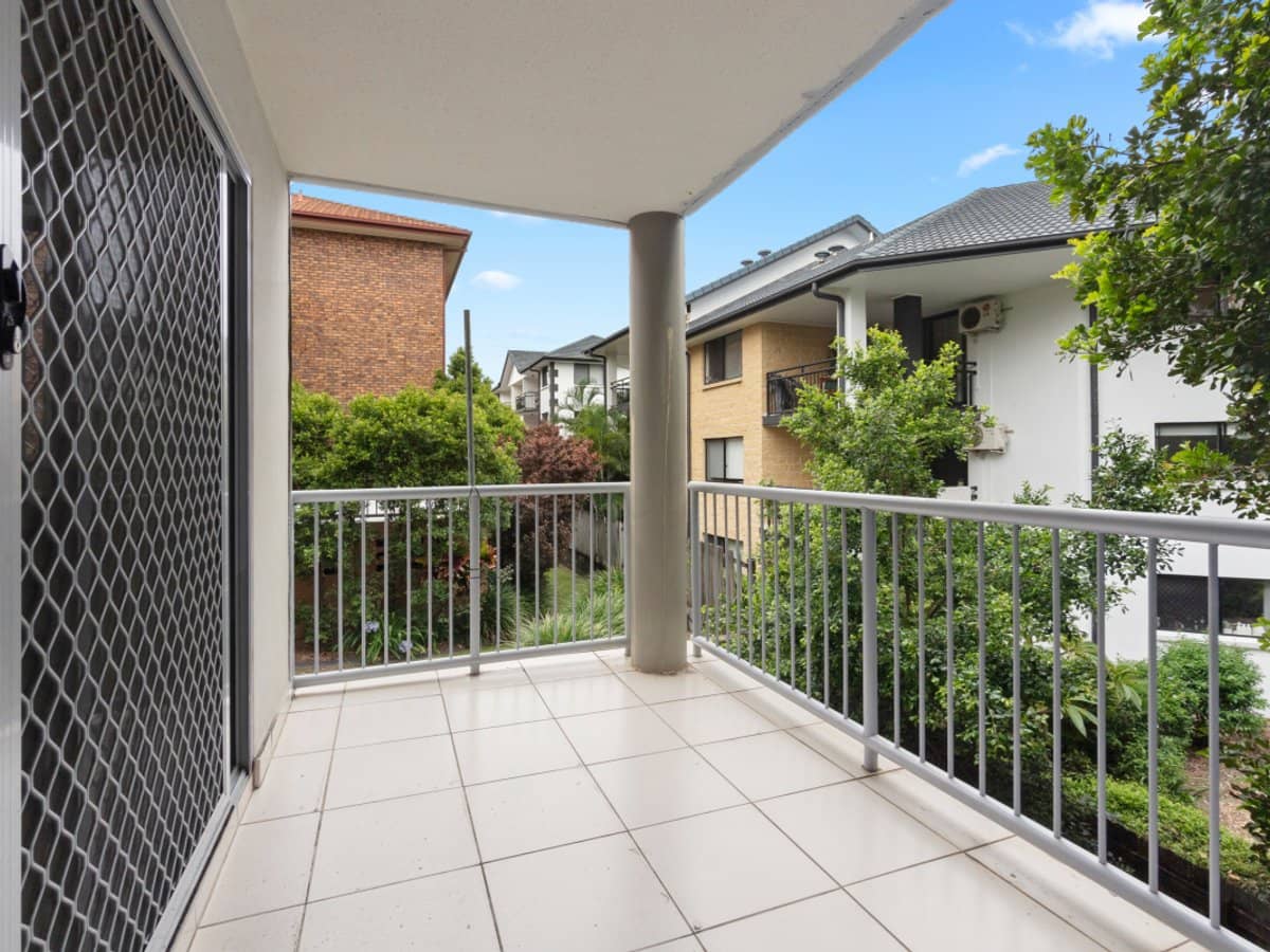 148 High Street, SOUTHPORT - Thumbnail 1