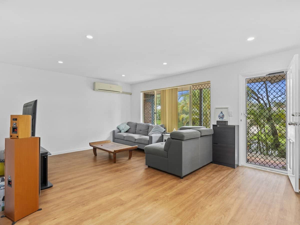 76 Explorers Way, WORONGARY - Thumbnail 7