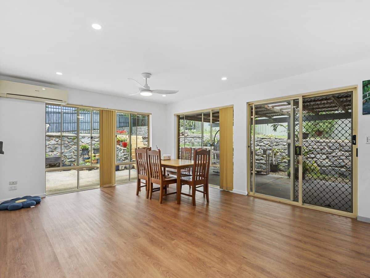 76 Explorers Way, WORONGARY - Thumbnail 8