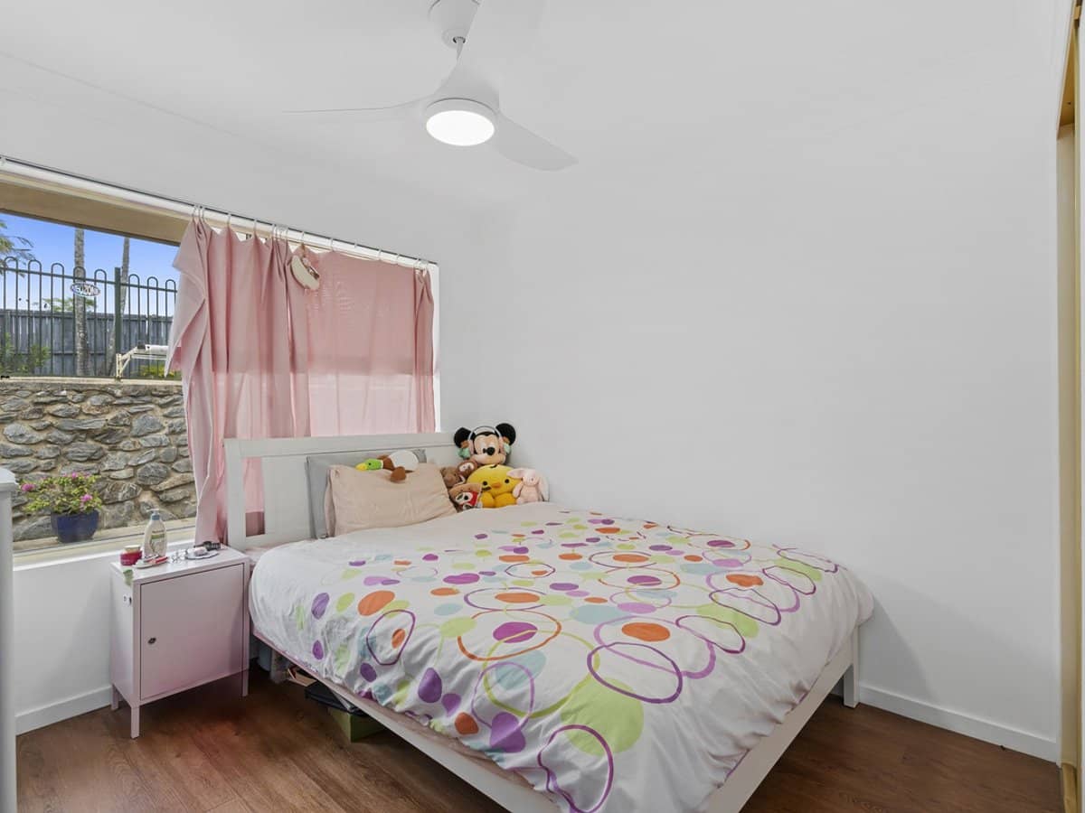 76 Explorers Way, WORONGARY - Thumbnail 15