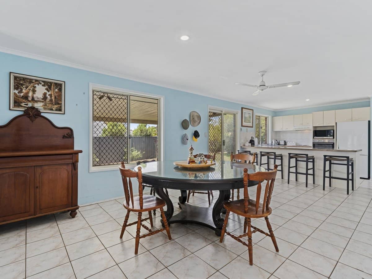 3 Oakdale Avenue, NERANG - Thumbnail 2